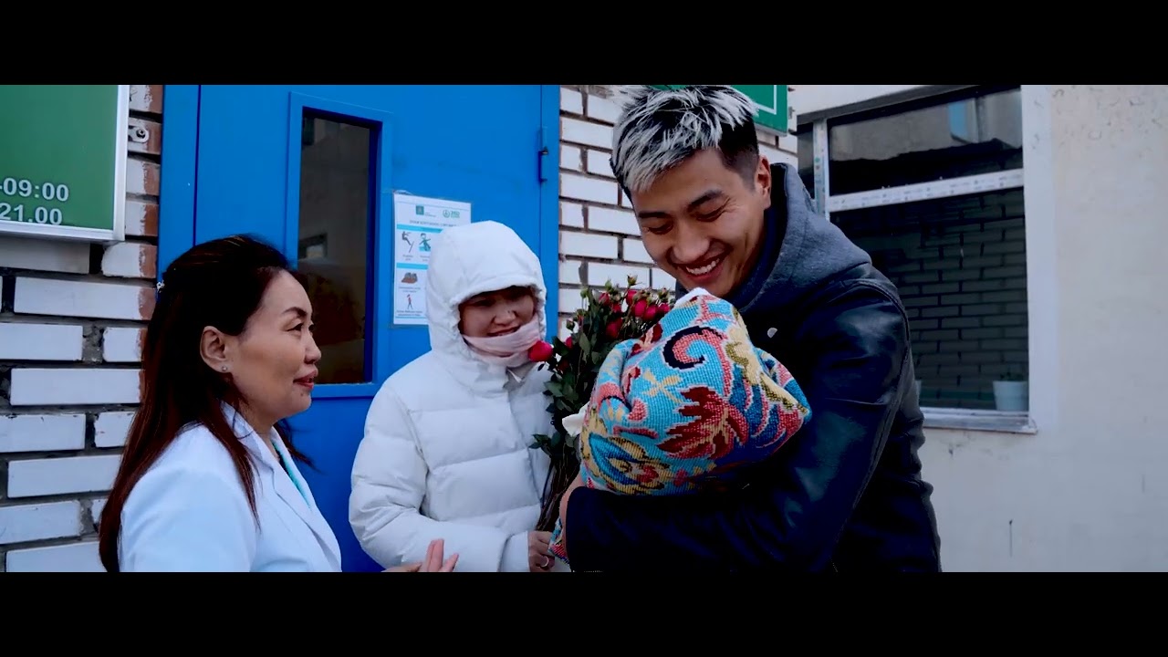 Эмч хүн жаргалын ээж,  Шүлэг: Л.Дагвадорж, Хөгжмим: Д.Алтантуул