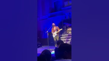 Thumbnail of Juanes La Camisa Negra desde Barcelona #shorts
