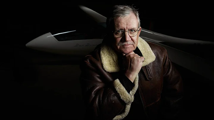 Using RFi Strip Softboxes to Create a Dramatic Por...