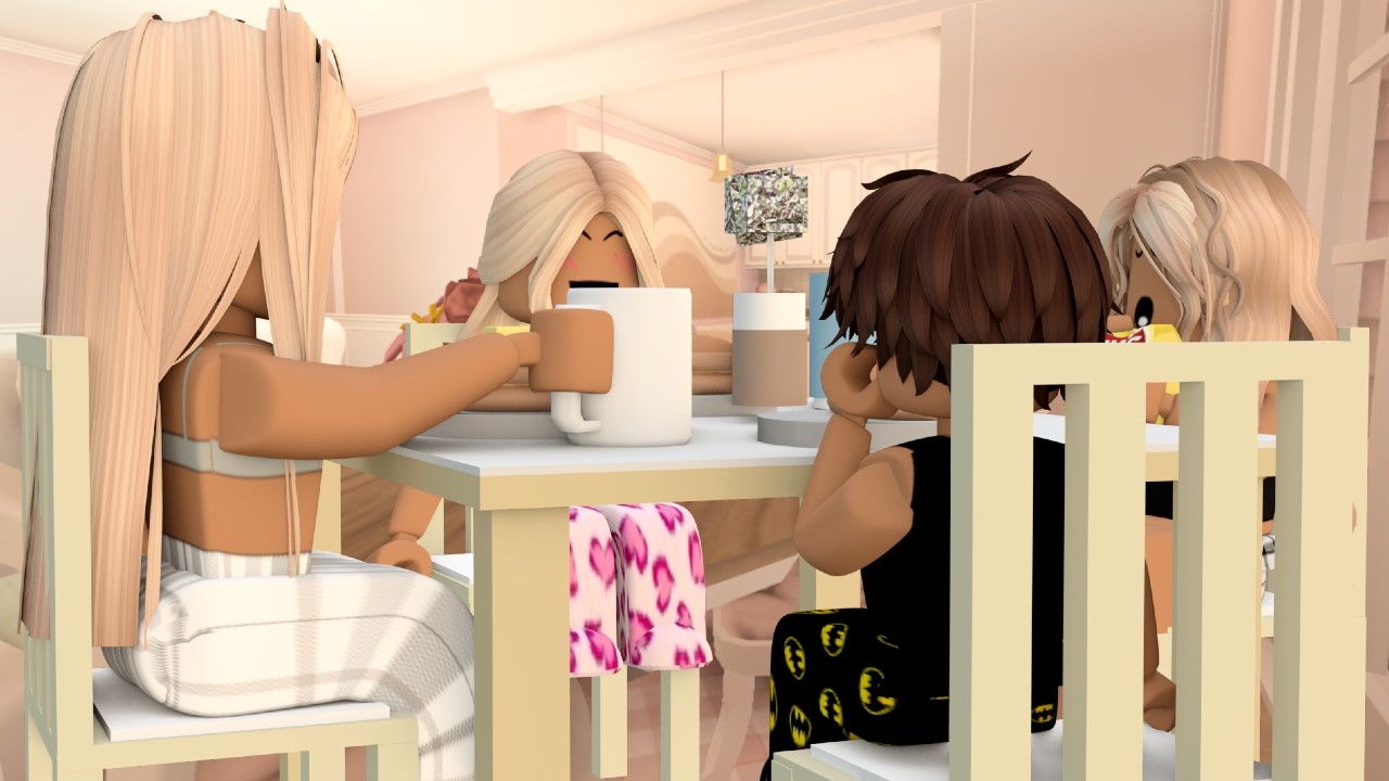 OUR CHAOTIC FAMILY MORNING ROUTINE🥞**KIDS FIGHT🤭!?**ROBLOX VOICED ROLEPLAY💕