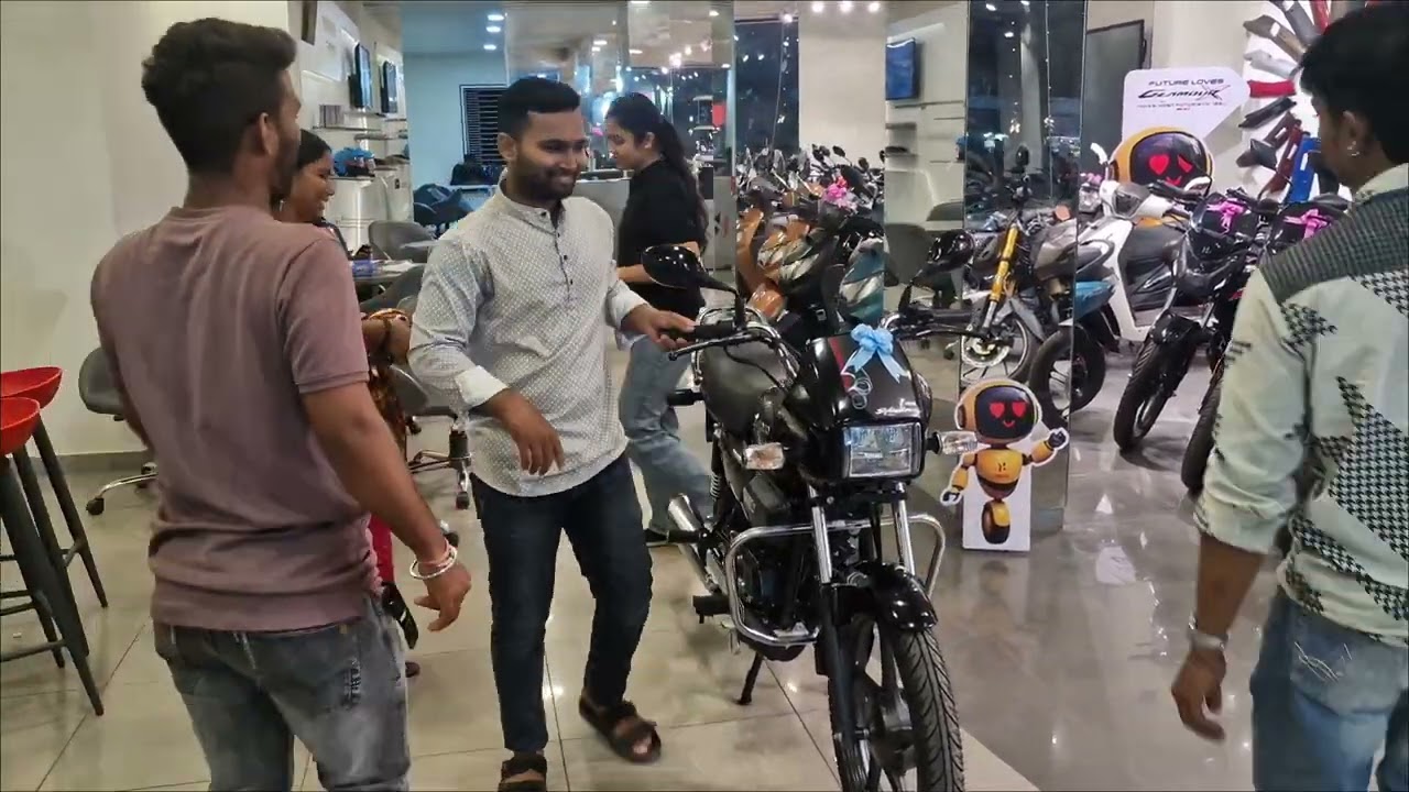 😏 Bhai ke Liye Kharidi New Bike 🏍 