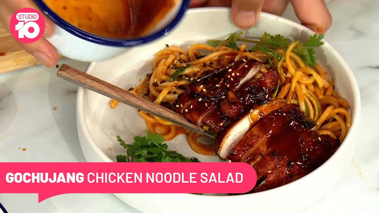 Gochujang Chicken Noodle Salad  🍲🍗 | Cooking With Chef Warren Mendes | Studio 10