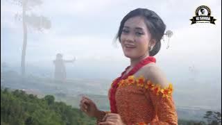 Neng Dila - Bangbung Hideung (Official Music Video)