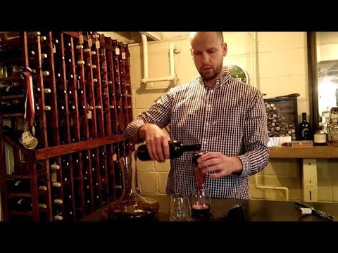 Benefits of Decanting and Aerating Red Wine