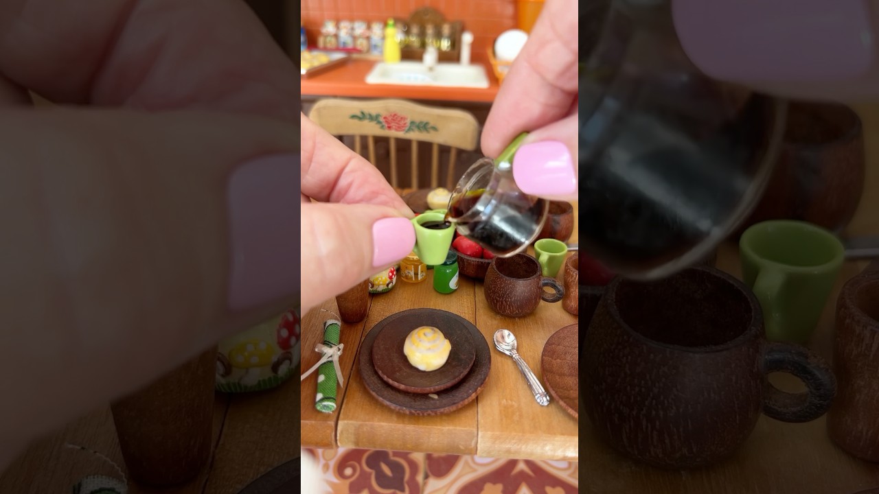 Retro Tiny Breakfast