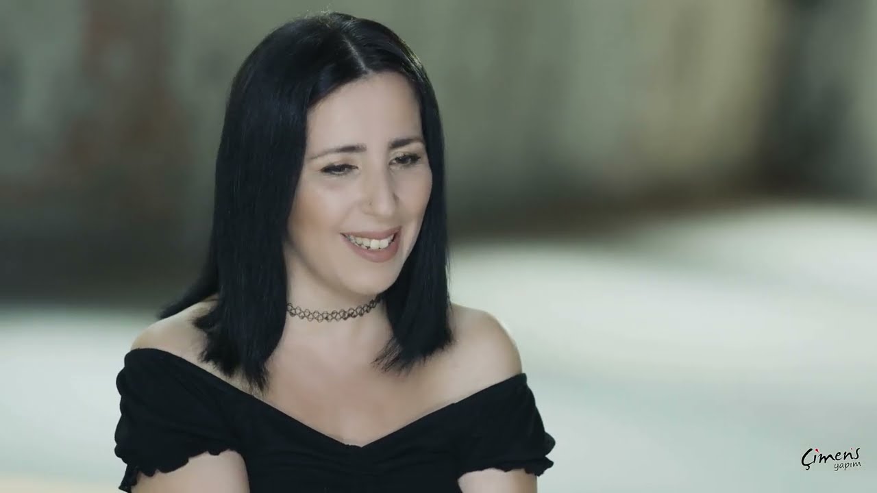 Ceren Akyıldız - Gönül Dosta Gider ( Official Video )