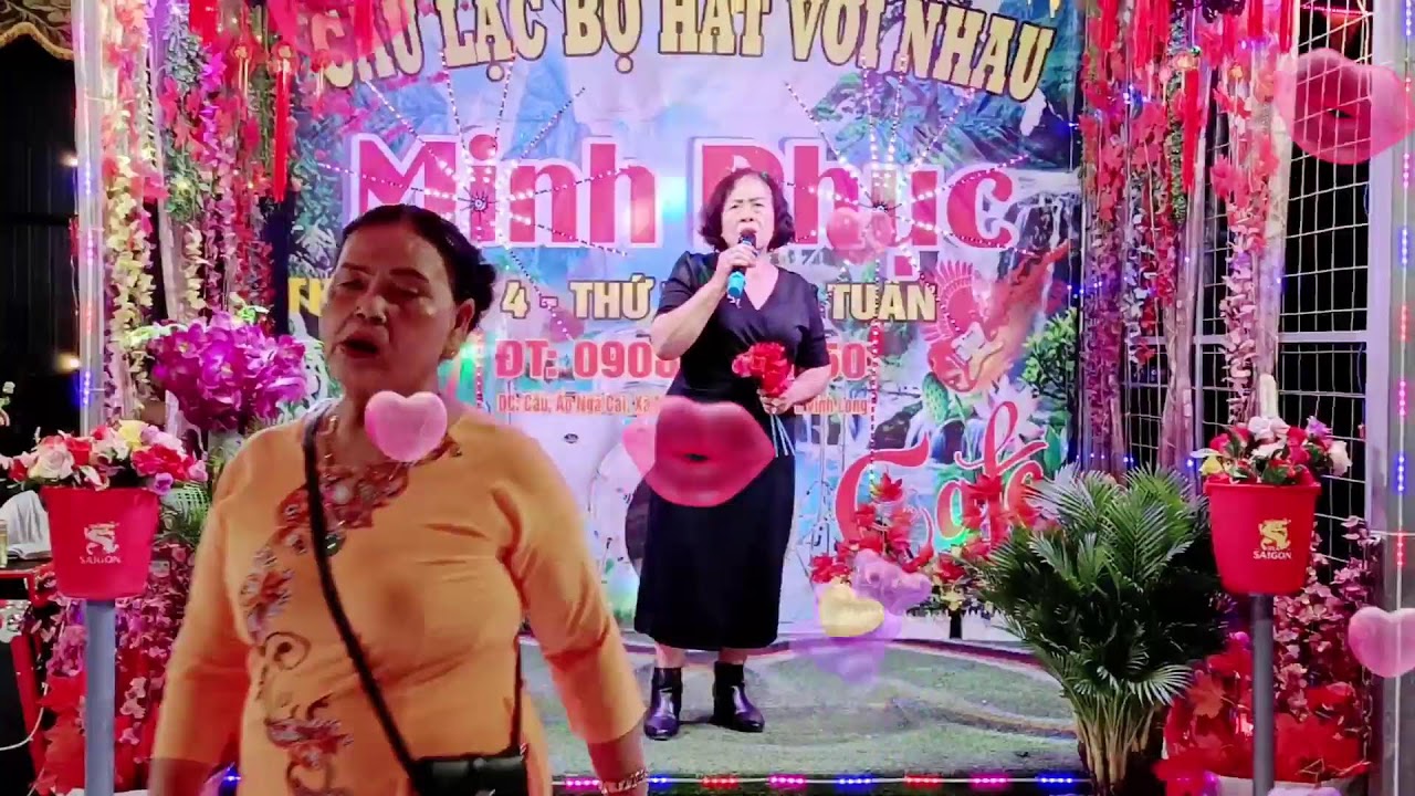 Phát trực tiếp của CLB HÁT VỚI NHAU MINH PHỤC, hoặc động vào ngày thứ 4 và thứ 7 hàng tuần,