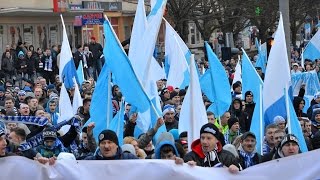Manifestacja kibiców Stomilu pod olsztyńskim ratuszem - Olsztyn 12.02.2016