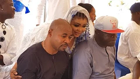 Dayo Amusa &Her Mum Thank People For Coming For Her Father Burial As Mc Oluomo Storms in Style