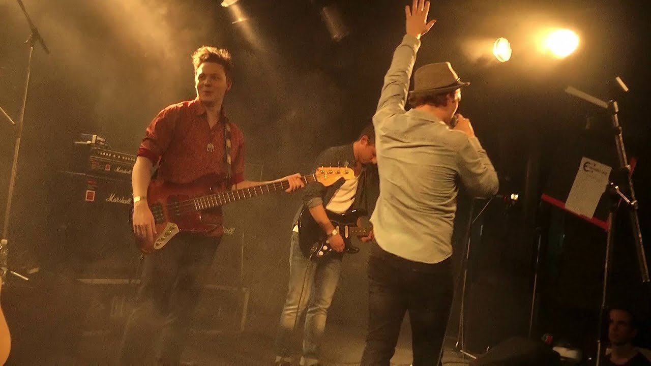 BEST UNKNOWN BAND!! The True - Thru Clear Blue Skies - Live