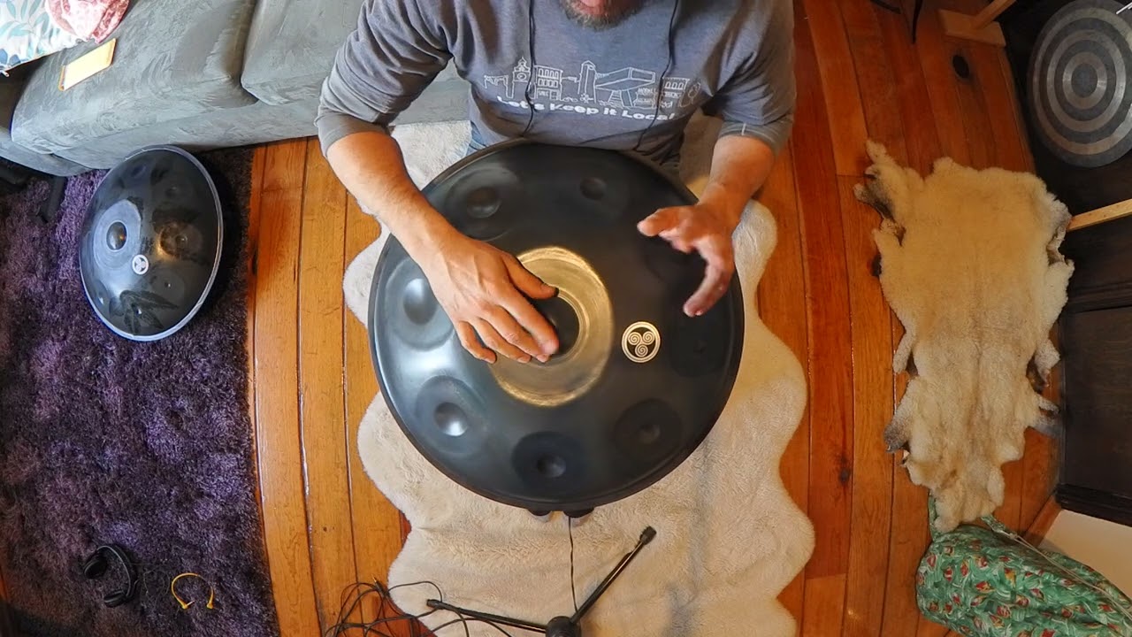 Soul Drum Handpan - F Equinox -Handpan player: QuePasound