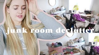 Decluttering my junk room/office (send help please) ❌