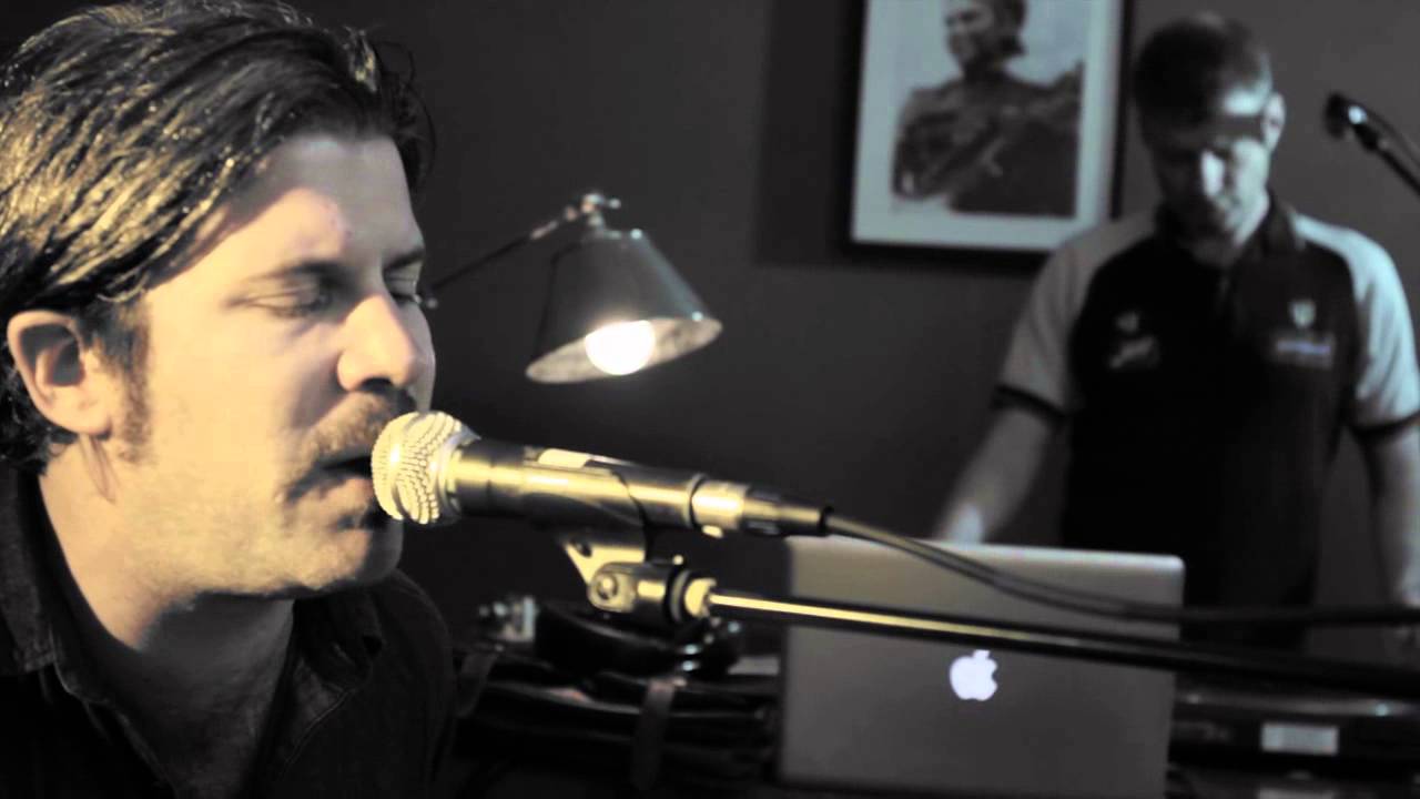 Rae & Christian - The Ballad of Roza Shanina (live) - YouTube