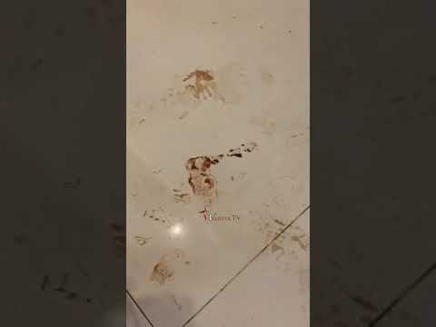 Uzma Khan & Huma Khan got attack here is the complete video