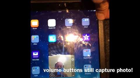 iOS 7.0.4 Bug: Springboard Graphics