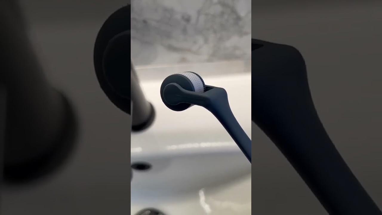 Aristocrat Beard Roller 