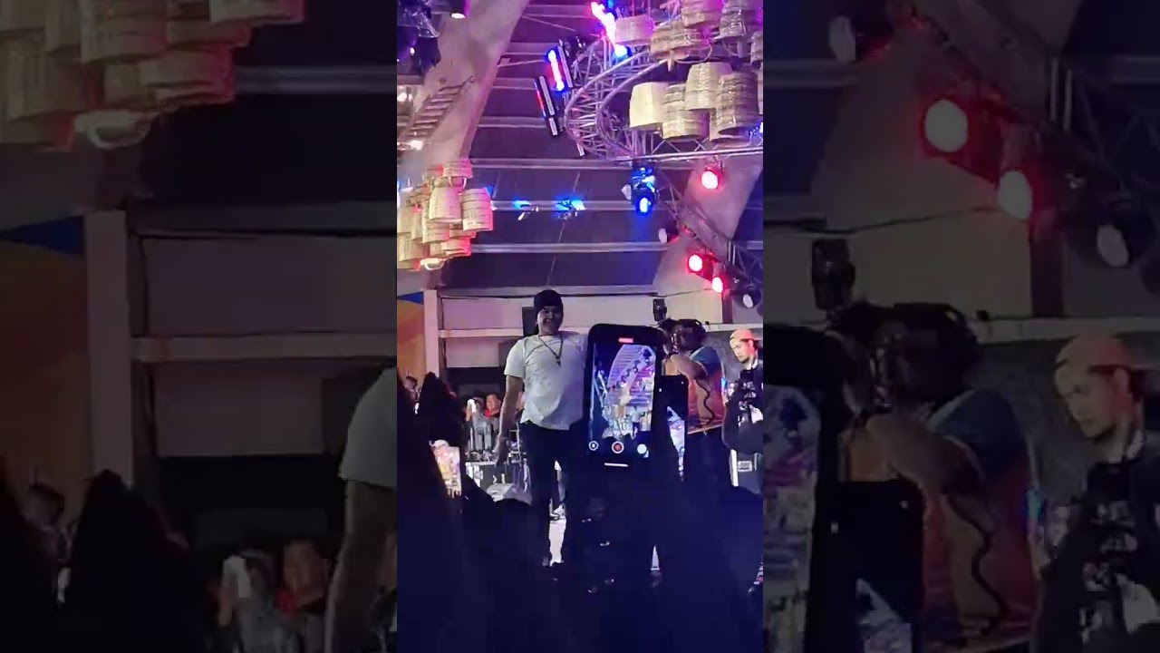 Idol Elias here in dumaguete city 😍😮