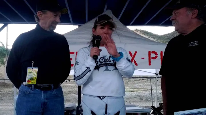 lori payne award at day in the dirt 2013