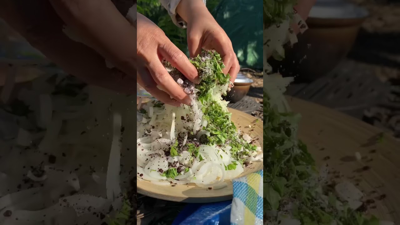 SOĞAN SALATASI  TARİFİ ????️  PERVAZ NASIL YAPILIR????EASY CAMP MEALS ▶️ ÇADIR KAMPI ????️ CAMP SALAD #shorts