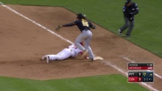 PIT@CIN: Alcantara reaches second on throwing error