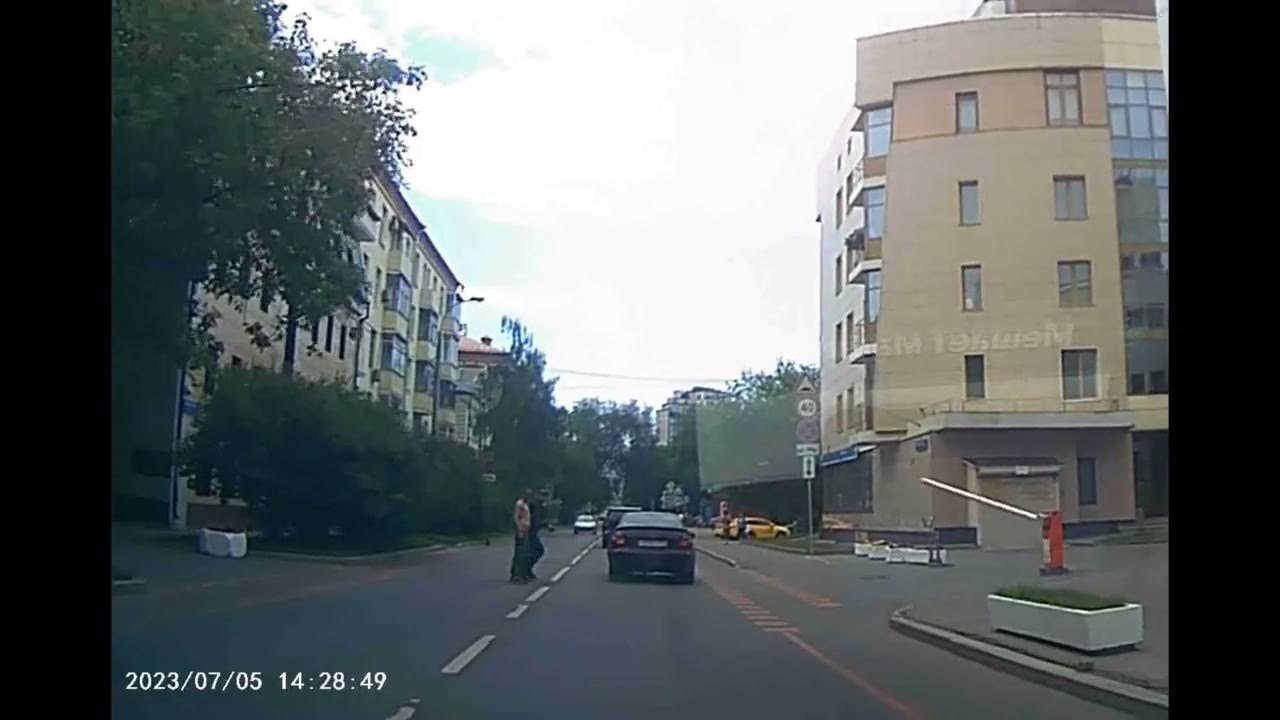 Бессмертные синие роботы , но вежливые - YouTube