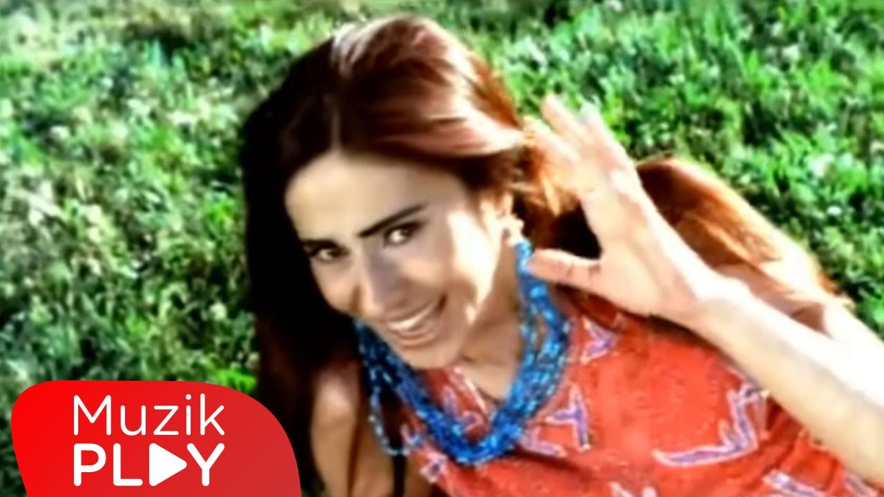 Yıldız Tilbe - Yürü Anca Gidersin (Official Video)