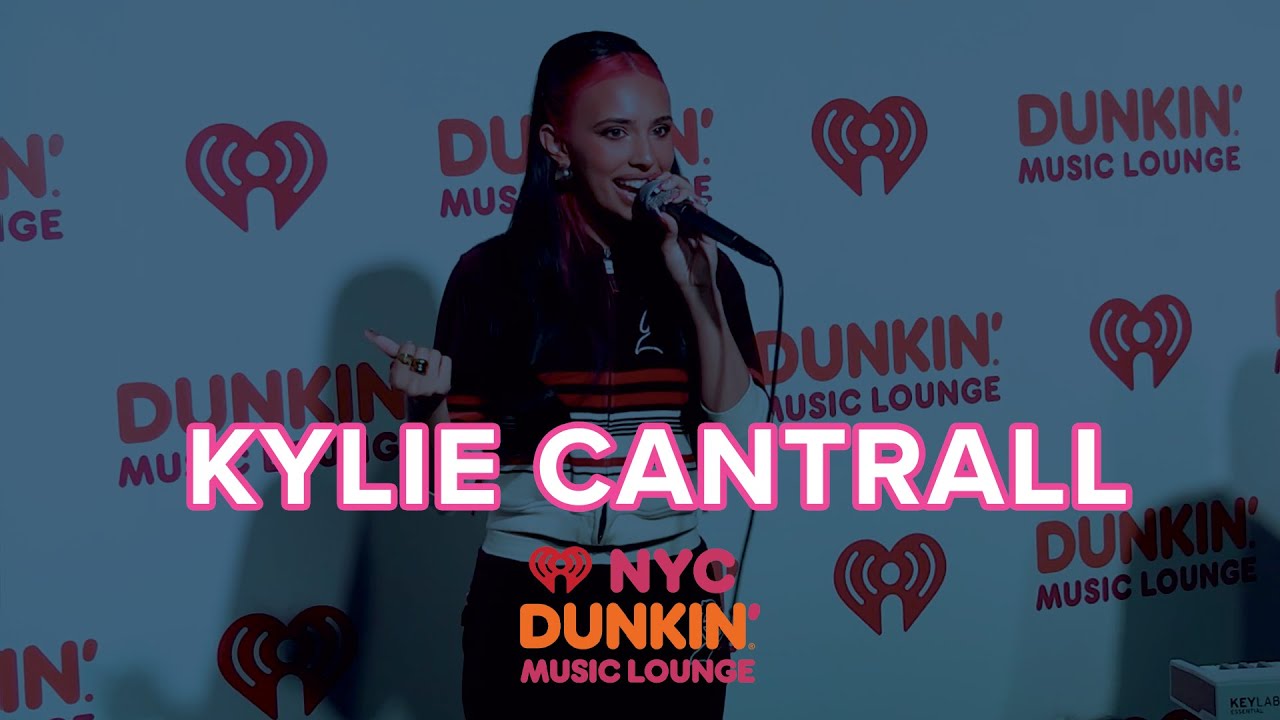 Kylie Cantrall Performs At The NYC Dunkin' Music Lounge!