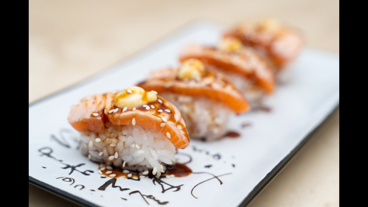 Elise's Eats - Ep 163: Seared Salmon Nigiri