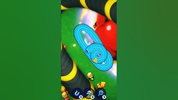 😱🔥 Worms Zone io 🥶Viral Snake Surrounding me #shorts​ #snake​ #game​ #wormszone​ #saampwalagame​