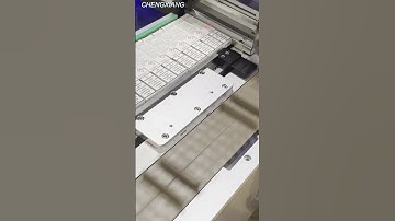 Automatic feeding carton tax stamp labeling machine