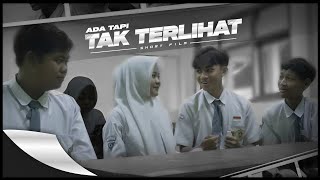 Tidak Terlihat — Tentang Kesepian di Tengah Keramaian | SHORT FILM