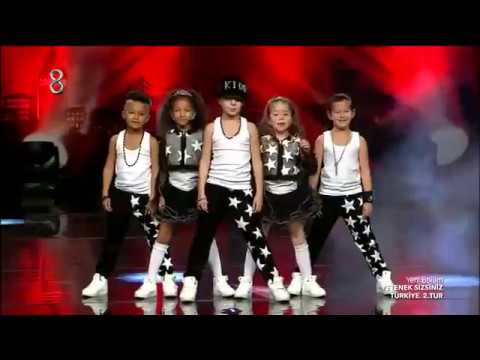 Yetenek Sizsiniz Cool Kids 2 PerformansıYabancı Çocuklar İstersen Bana UKALA mukala DE