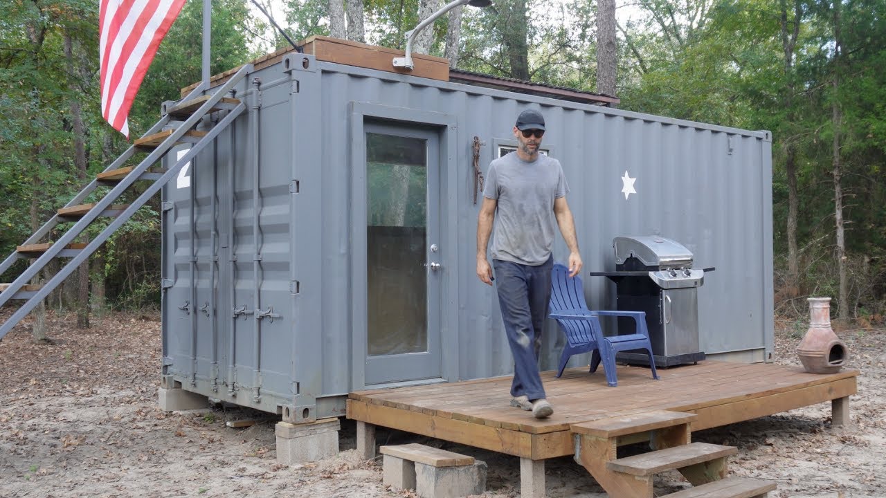 Миниатюрный дом из грузового контейнера: строительство в одиночку — часть II