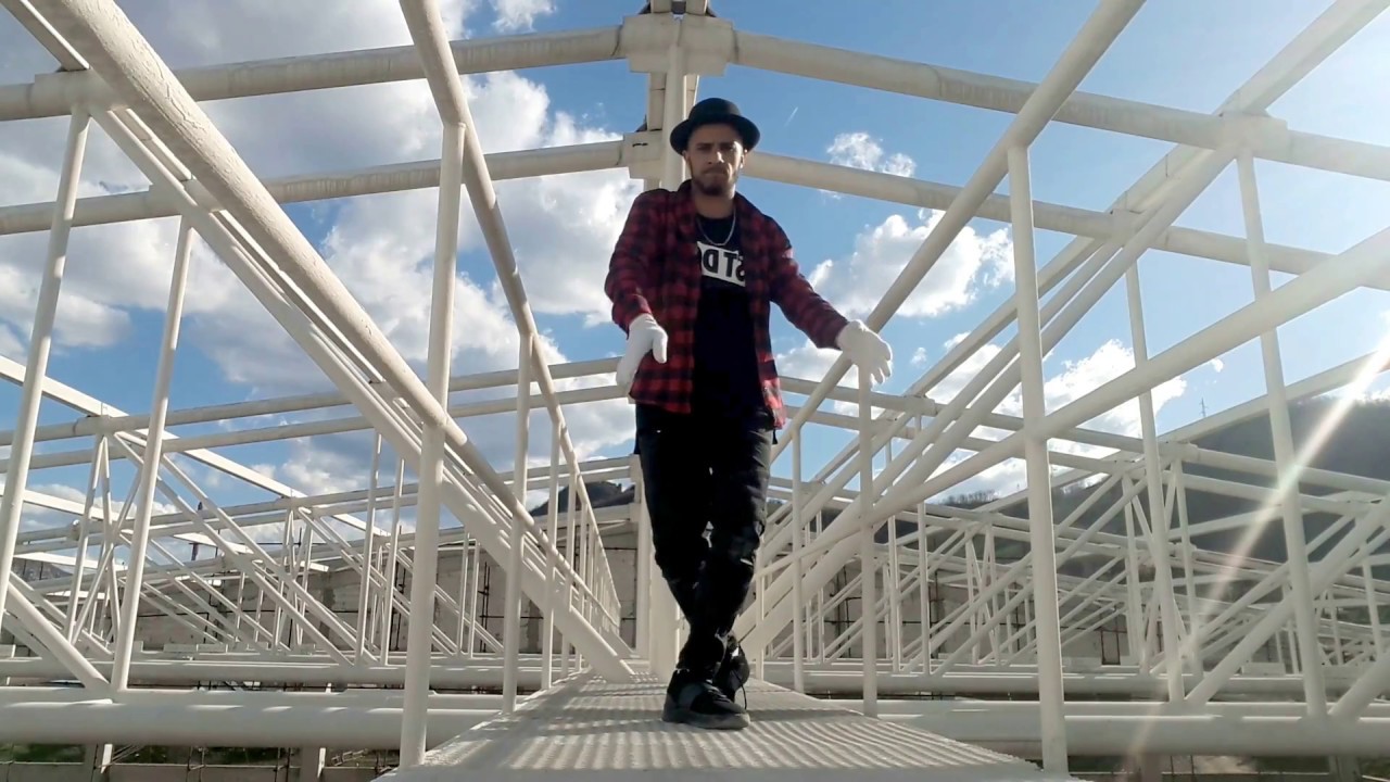 Popping - Freestyle Dance ( BENJAMIN BLACKWOLF 2018 ) bekijken op YouTube Popping - Freestyle Dance ( BENJAMIN BLACKWOLF 2018 ) bekijken op YouTube