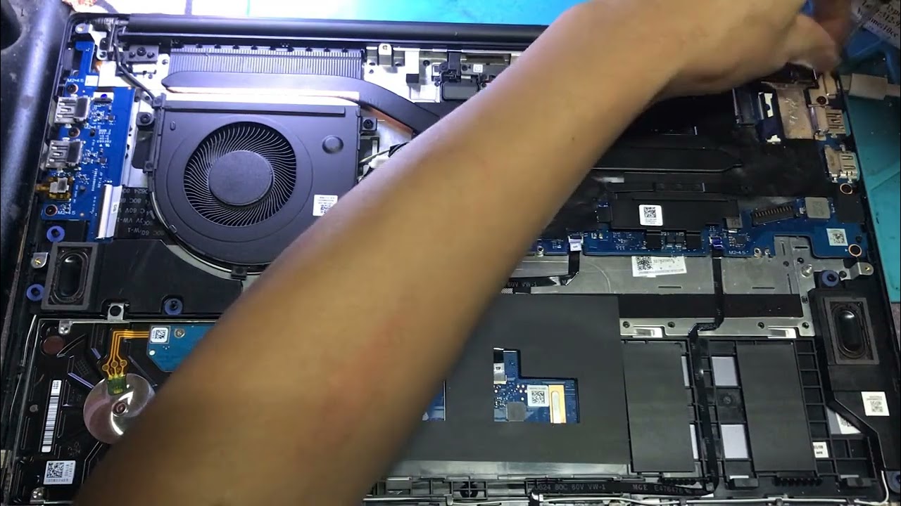 HUAWEI MATEBOOK D15 RYZEN NO DISPLAY - YouTube