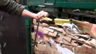 Making a Bale.wmv