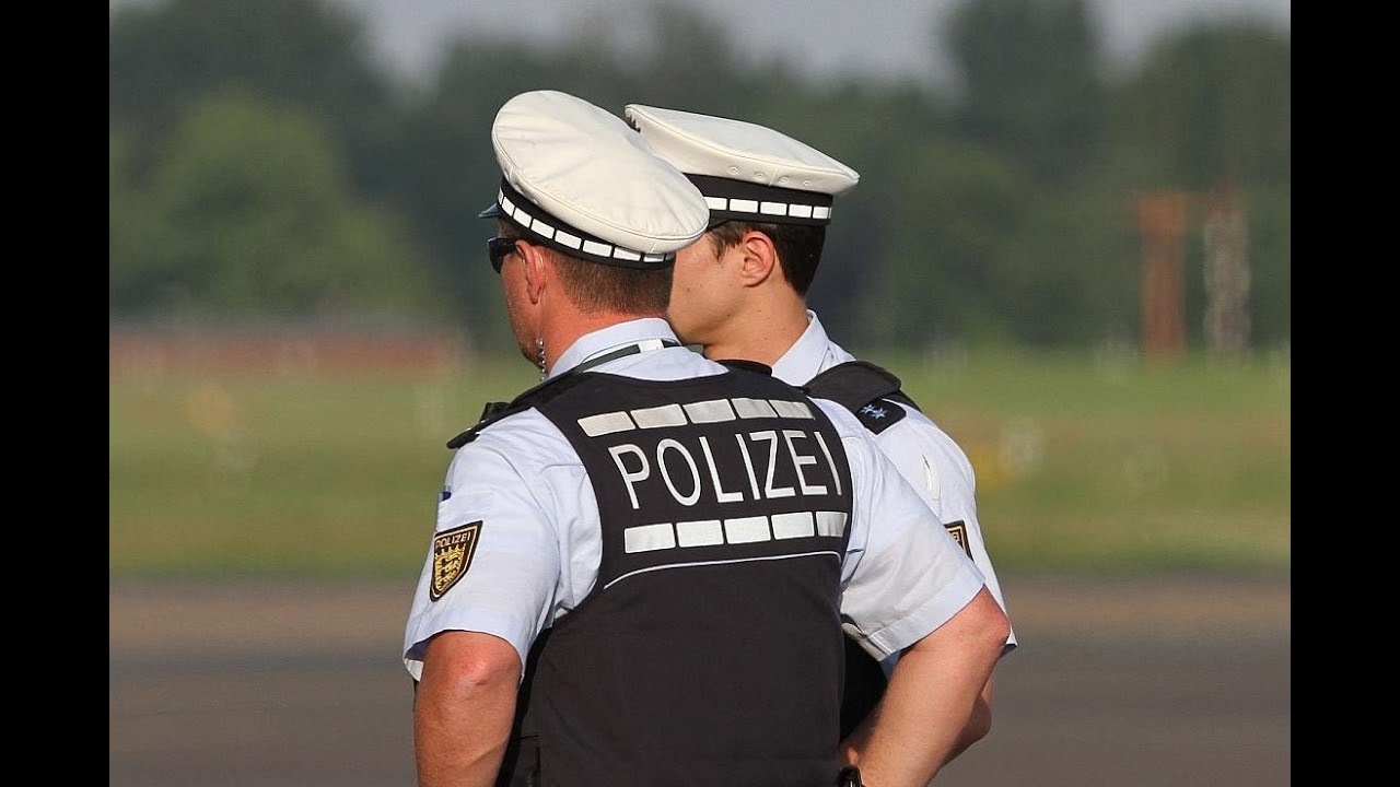 Mofa-Fahrer bei Unfall in Detmold schwer verletzt