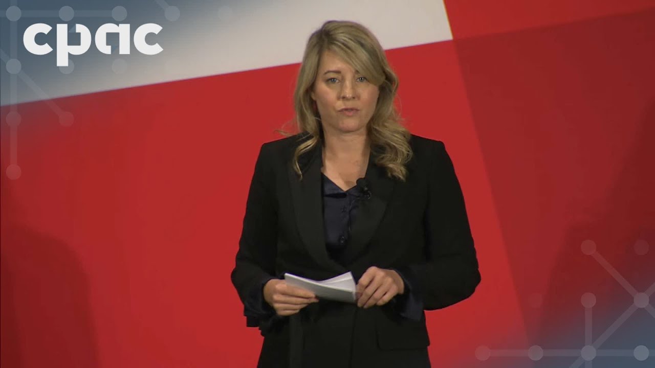 Industry Minister Mélanie Joly addresses Canadian Club Toronto – October 9, 2025