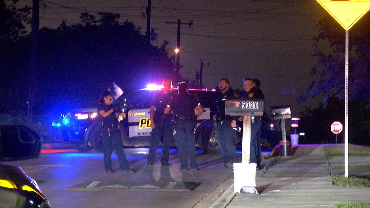 Man shot in backside during altercation on Southwest Side, police say ...