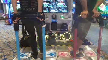 VOLTROOM vs Monst3rjoe- Paranoia Survivor max Oni