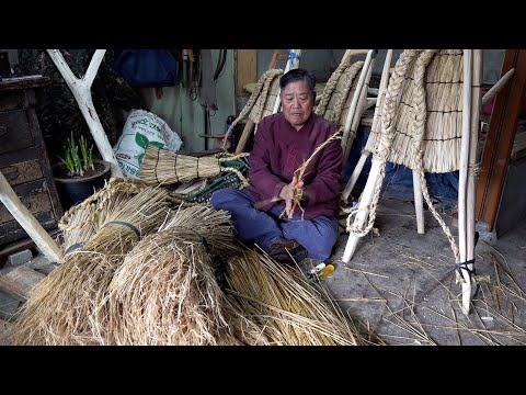 Видео: 150-летняя традиция! Процесс изготовления корейской А-образной рамы. Корейский мастер рюкзаков