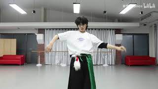 Xiao Yuliang upload his dance homework 23.01.2021