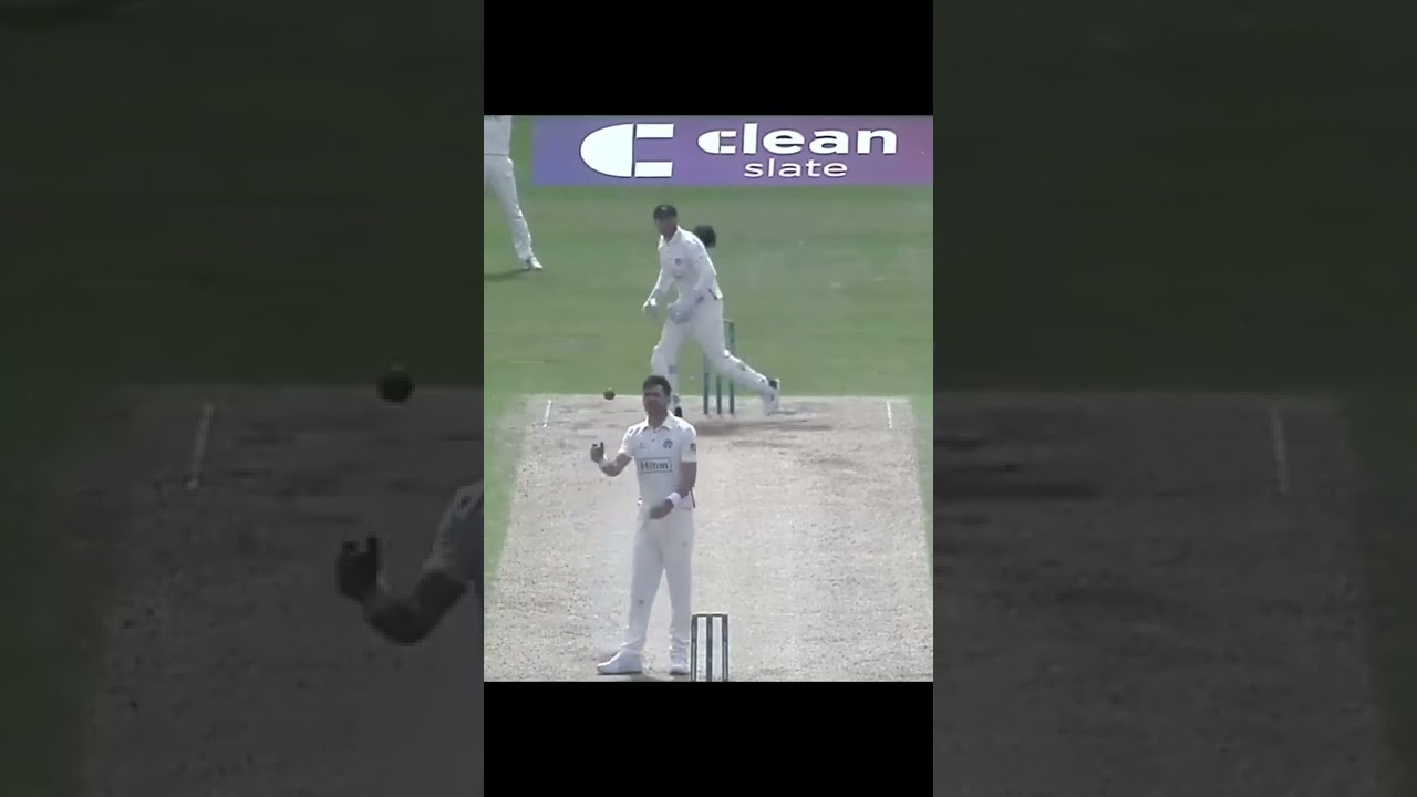 James Anderson finally gets rid of Joe Root in county championship🏆🔥