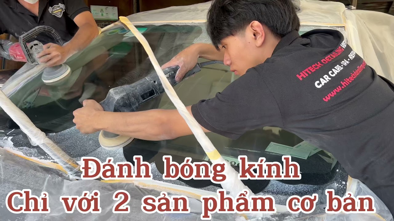 Đánh bóng kính ô tô