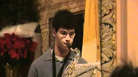 Daniel Lavin plays "SIlent Night" on Tenor Sax