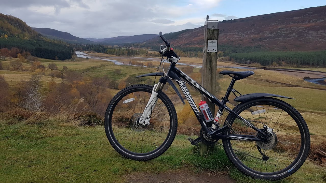 Mountain Biking Braemar and Linn of Dee Oct 2022