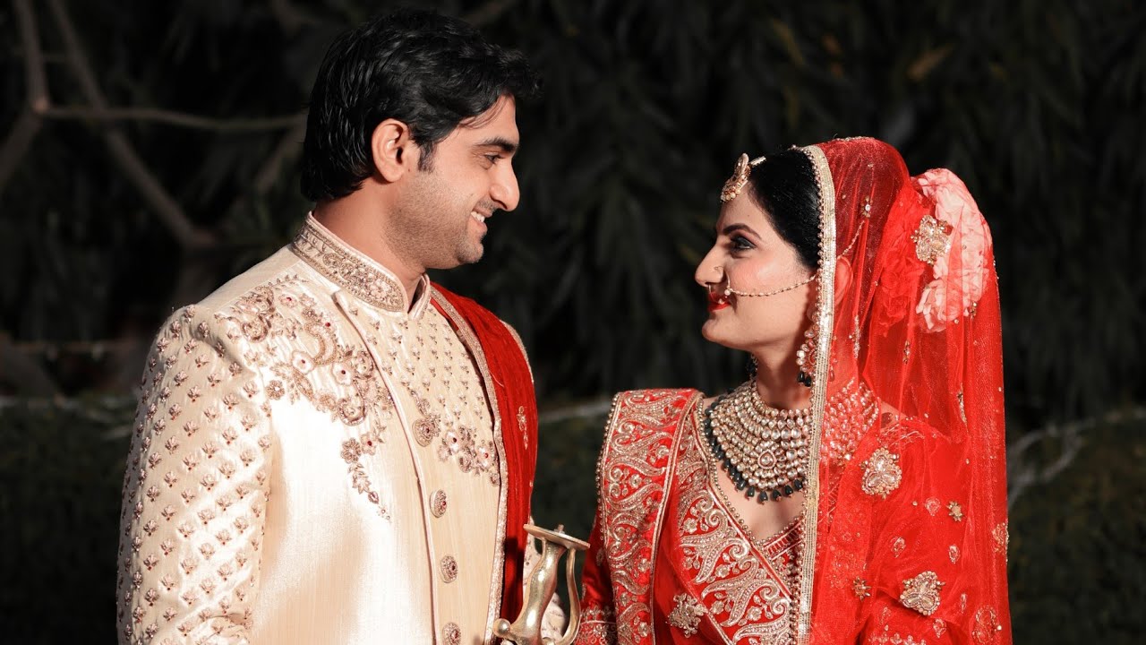 These special moments from Aaina & Akash's wedding will tug at your heartstrings. ❤