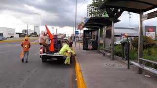 soluciones en vialidad pintando guarnición