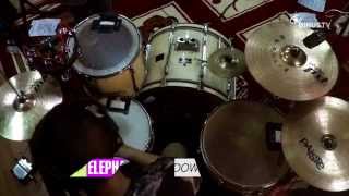B-CLIP #255 ELEPHANT KIND - Down Under (Men At Work cover)