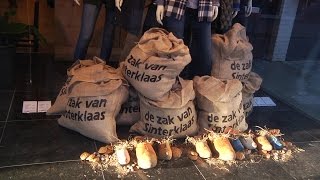 Steeds minder Sinterklaas in de etalages van de binnenstad